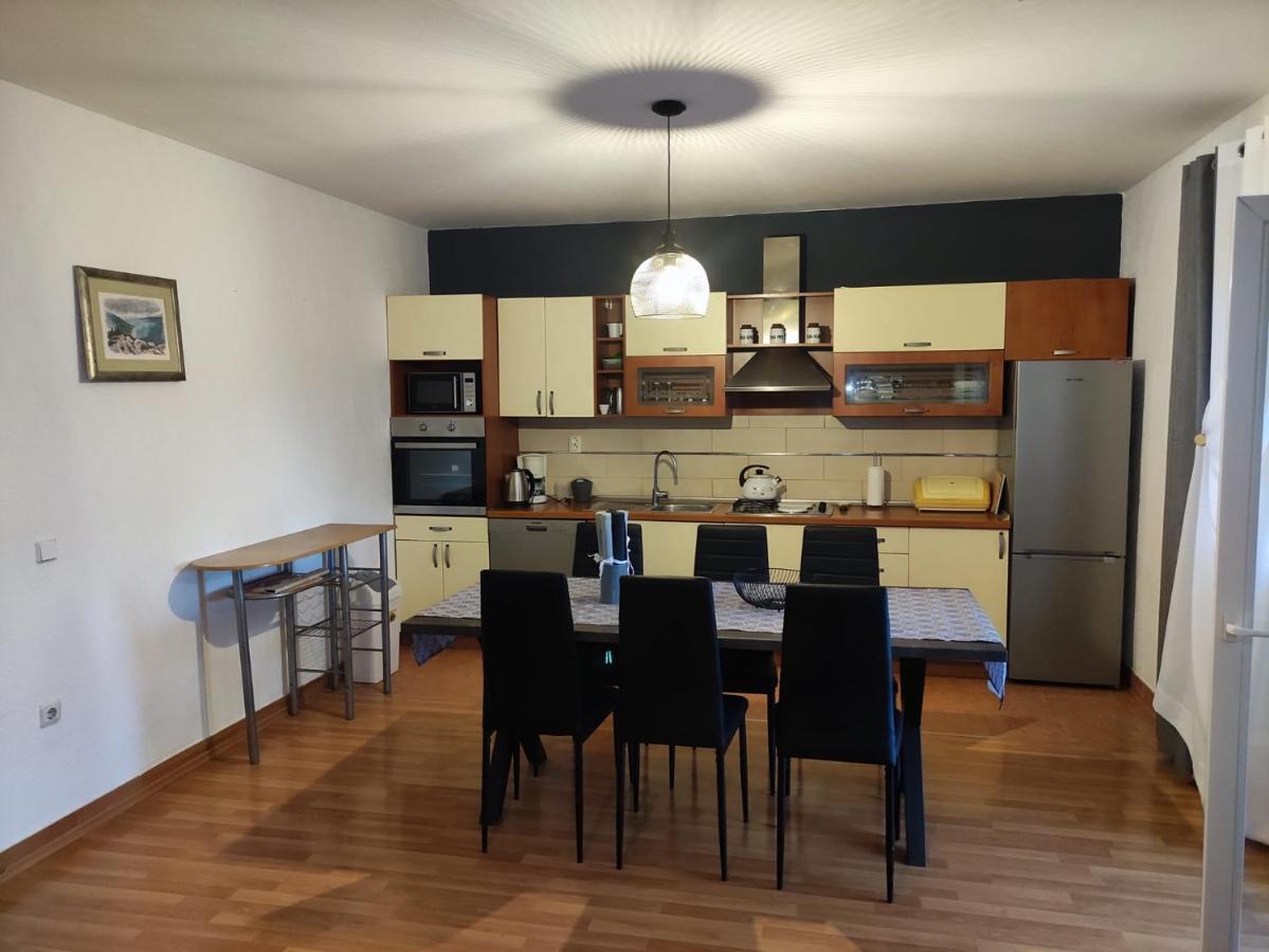 Apartment Cengo Kaštela Esterno foto